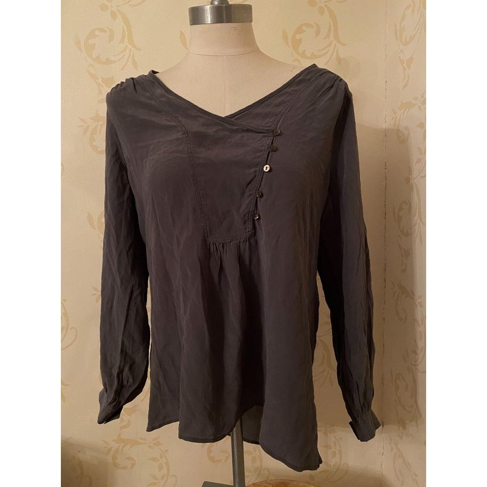 Ladies Size 12 Lil 100% Silk Green Shirt